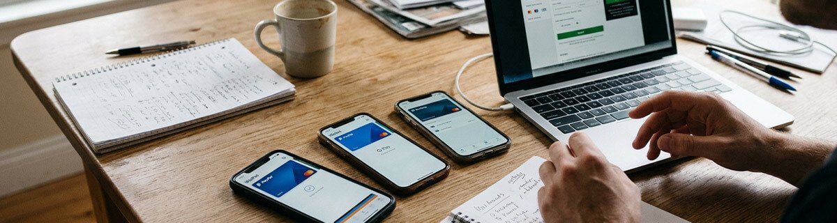 Bannière E-wallets au casino : PayPal, Skrill, Neteller comparés